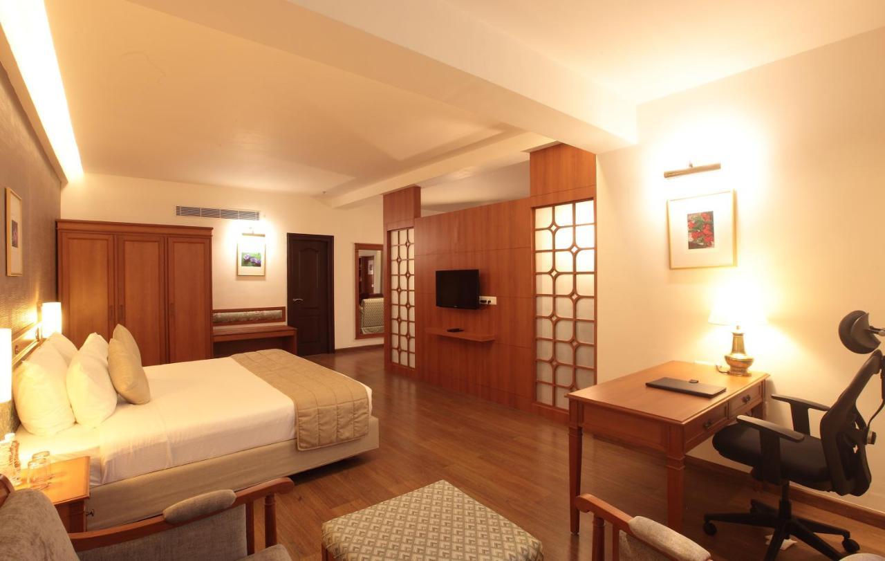 Hotel Monsoon Empress Kochi Extérieur photo