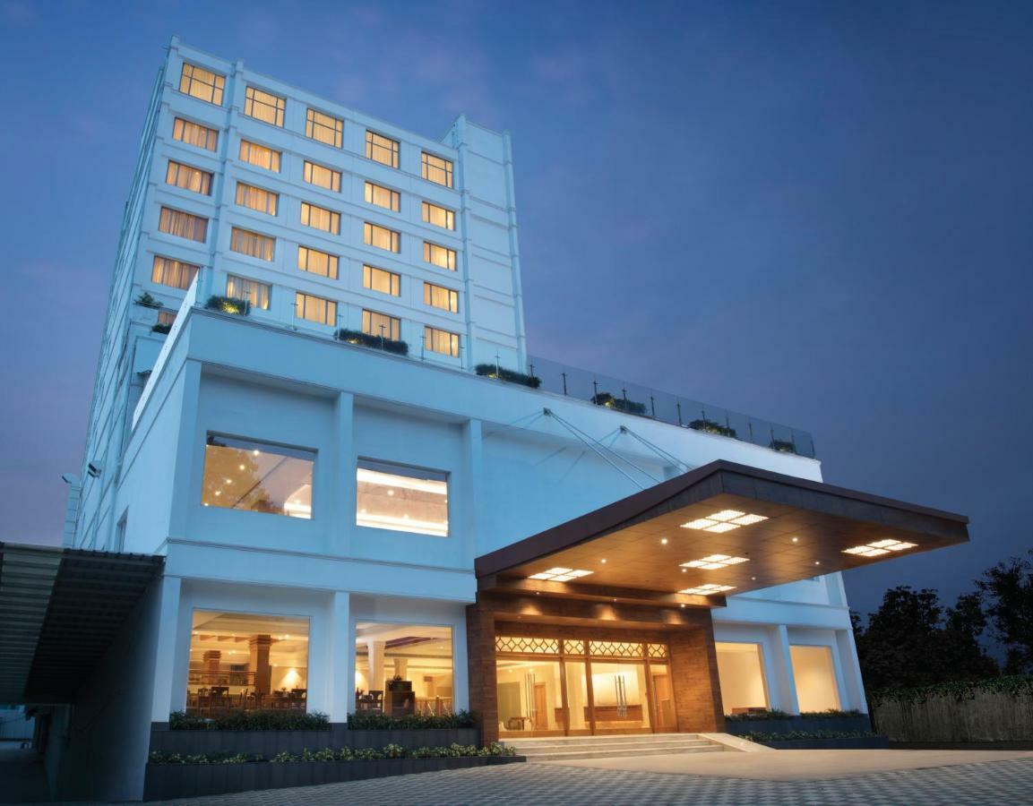 Hotel Monsoon Empress Kochi Extérieur photo